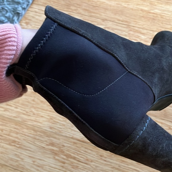 Charcoal grey suede Stuart Weitzman high heel ankle boot - Picture 13 of 13